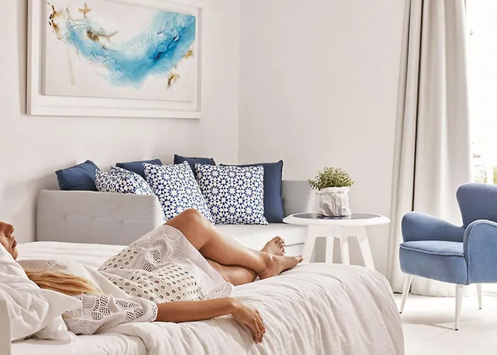 Отель Myconian Ambassador Relais & Chateaux Платис Ялос